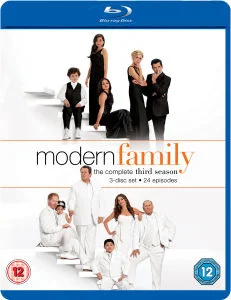 Modern Family - Season 3 Image 1