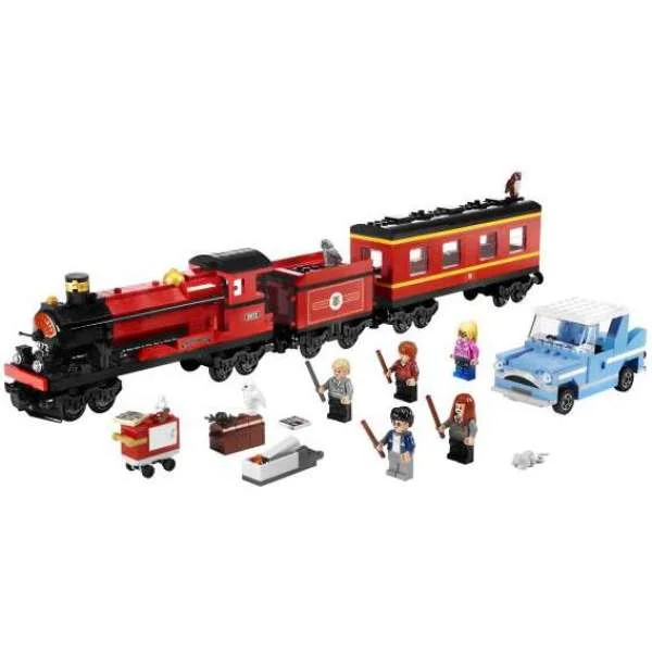 LEGO Harry Potter: Hogwarts Express (4841) Image 1