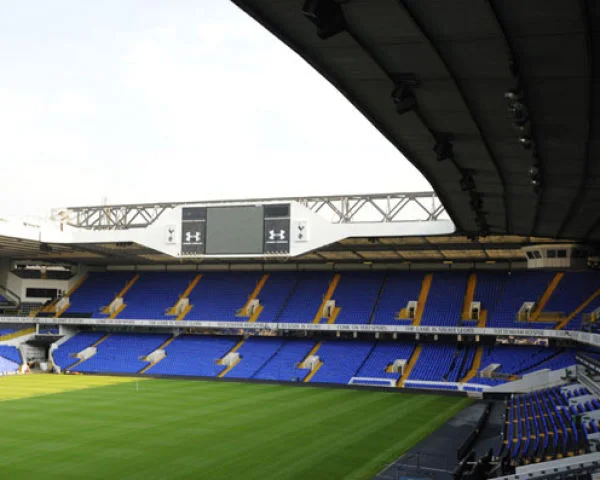 Family Tour of White Hart Lane Image 1