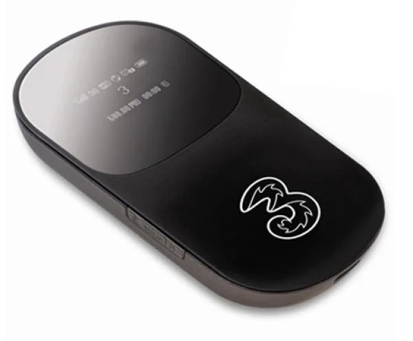 3 Huawei 3GB MiFi Mobile Broadband (E585) Image 1