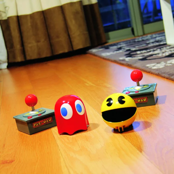 Pac-Man Remote Control Pac-Man and Ghost Racers Image 1