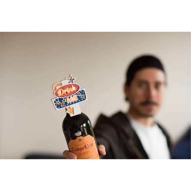 Flashing Bottle Topper