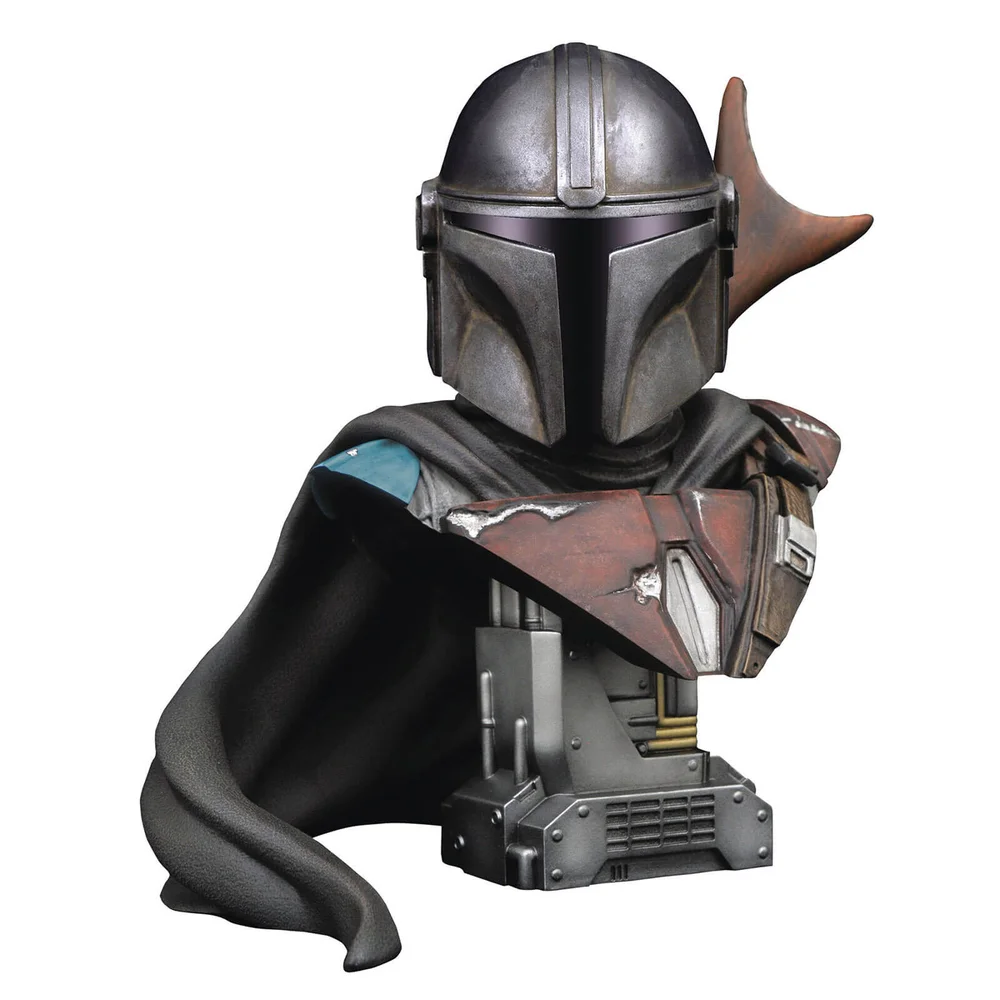 Diamond Select Star Wars Legends In 3D Mandalorian 1/2 Scale Bust Image 1