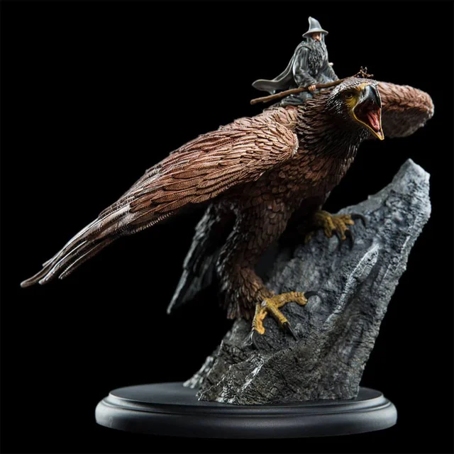 Weta Workshop Lord of the Rings Statue Gandalf on Gwaihir 15cm