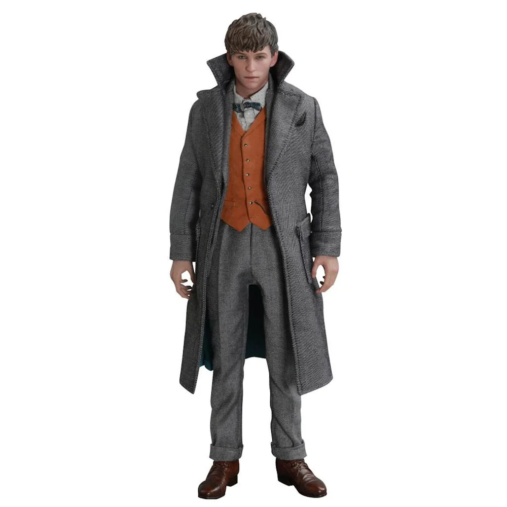 Hot Toys Movie Masterpiece 1/6 Scale Fully Poseable Figure: Fantastic Beasts: The Crimes of Grindelwald - Newt Scamander Image 1