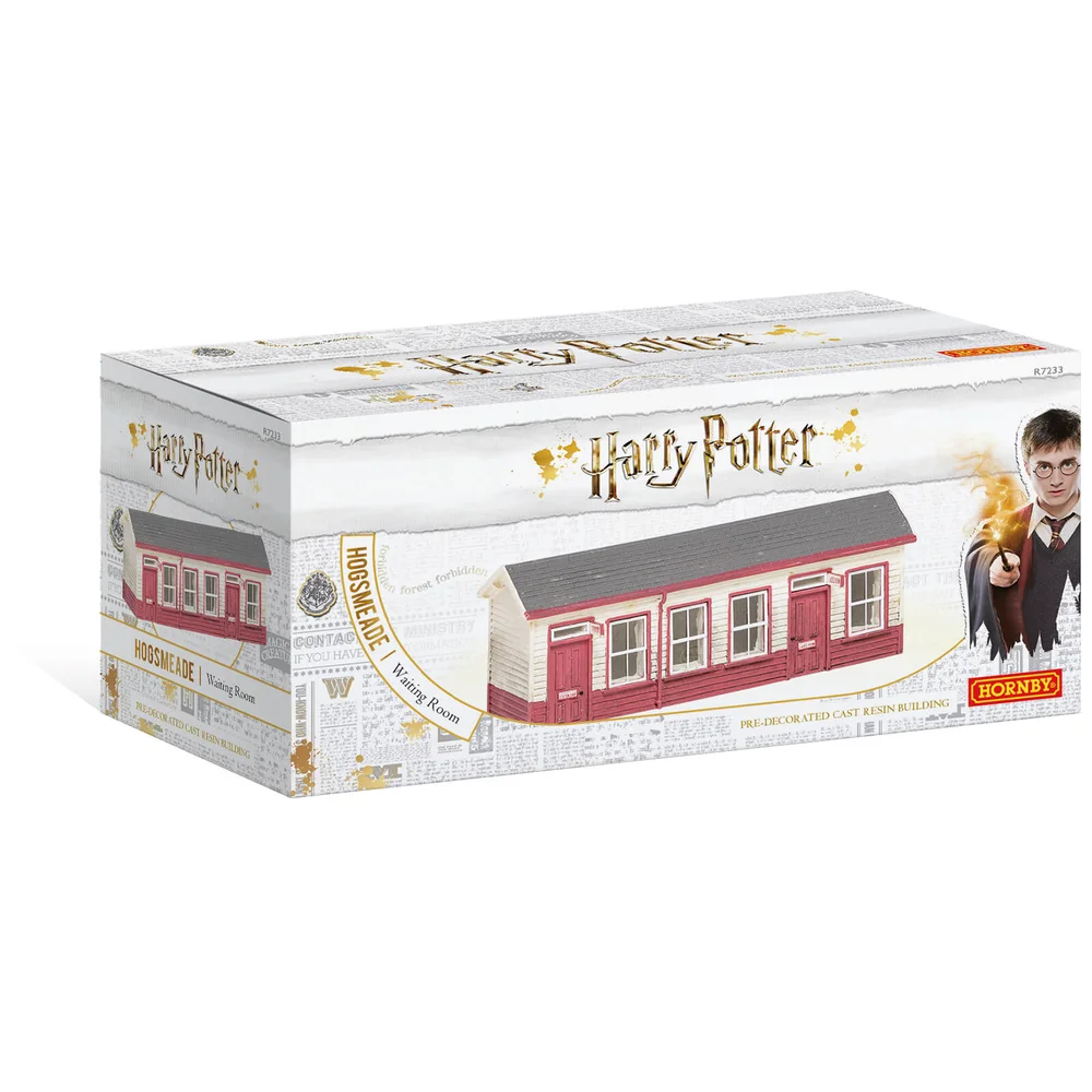Harry Potter Hogsmeade Station Waiting Room Model Image 1