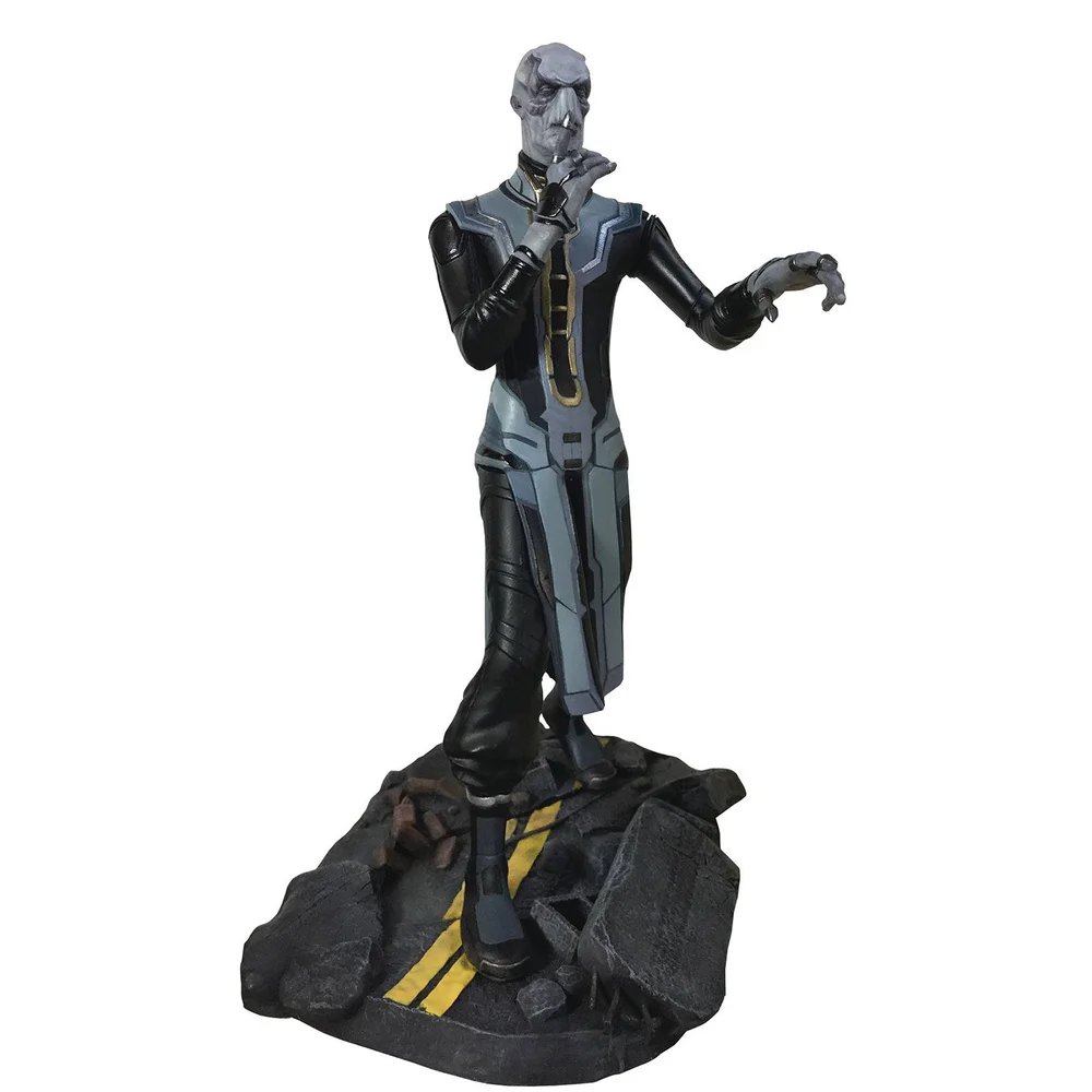 Diamond Select Marvel Gallery Avengers: Infinity War PVC Figure - Ebony Maw Image 1