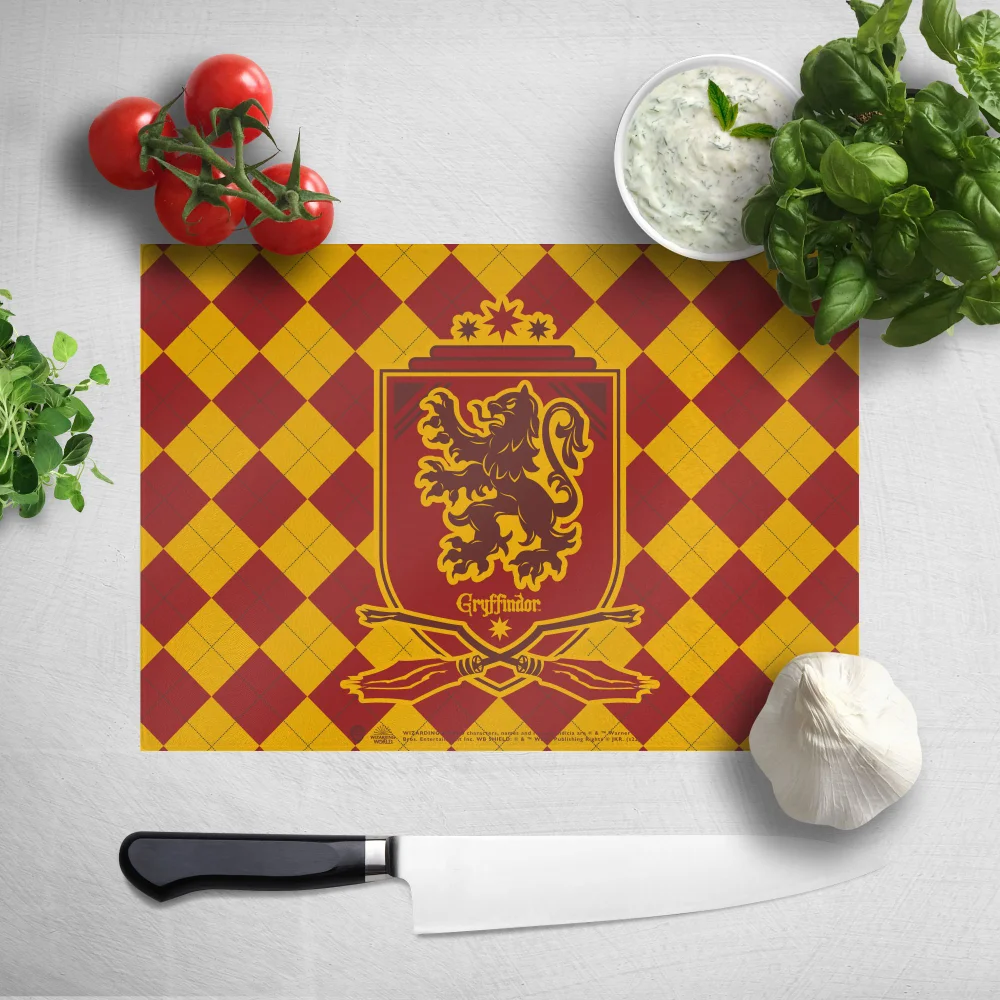 Harry Potter Gryffindor House Chopping Board Image 1