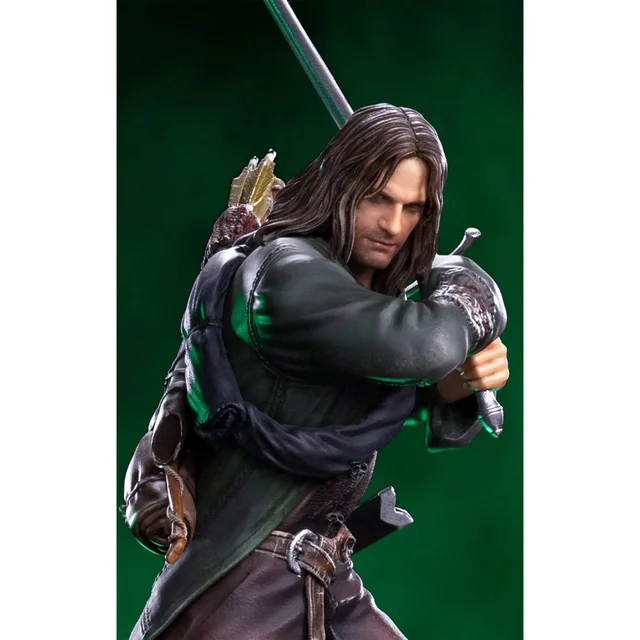 Iron Studios Aragorn BDS The Lord Of The Rings Art Scale 1/10 Collectible Statue (24cm)