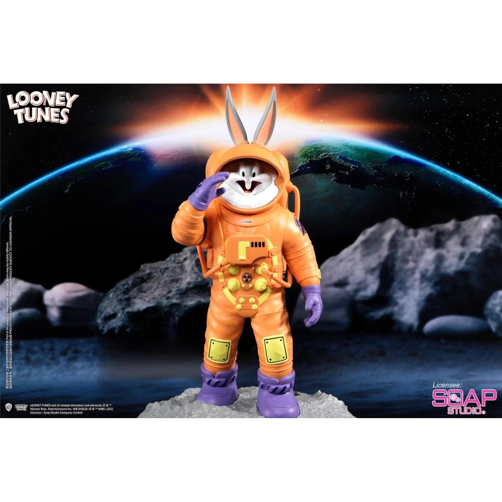 Soap Studio Looney Tunes Bugs Bunny Astronaut Statue (35cm) Image 1