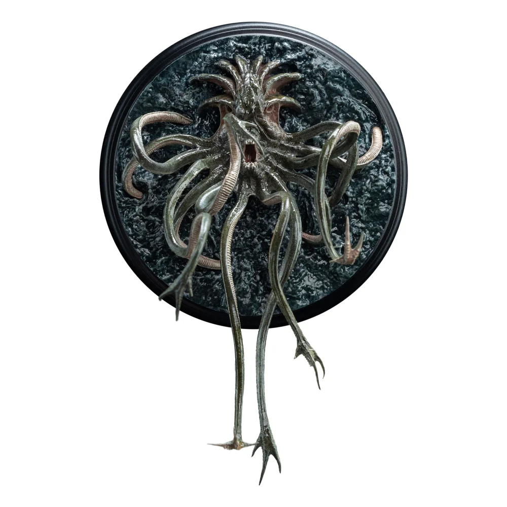 Weta Workshop Lord of the Rings Mini Statue Watcher in the Water 9cm Image 1