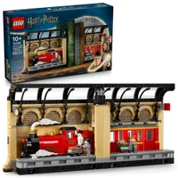 LEGO Harry Potter Book Nook: Hogwarts Express Toy Set 76450