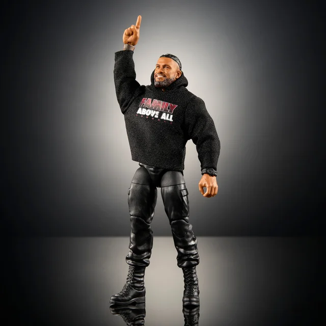 WWE Elite Series 117 Roman Reigns Action Figure (6")