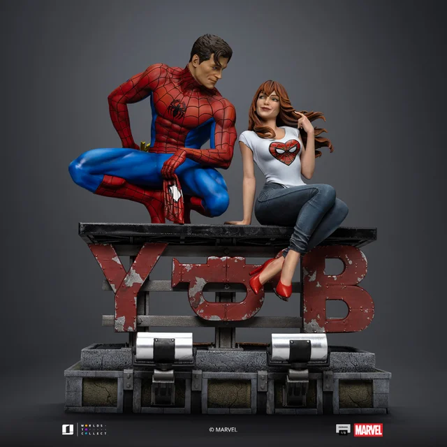 Iron Studios Marvel Comics Spider-Man and MJ Diorama 1/6 Scale Statue