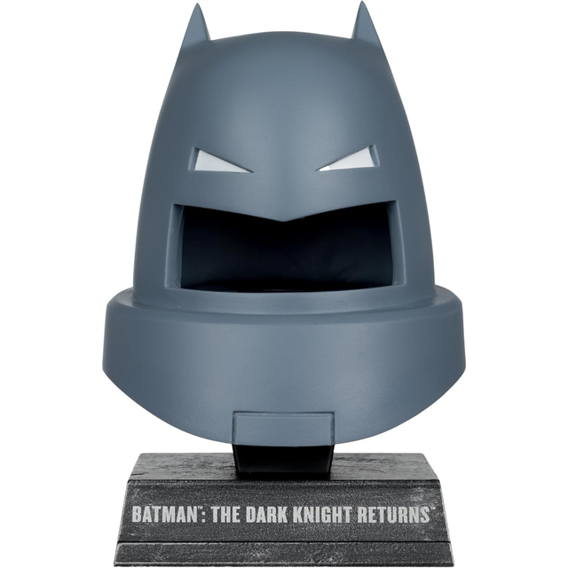 McFarlane DC Direct Dark Knight Returns 1:3 Scale Armored Batman Cowl Prop Replica