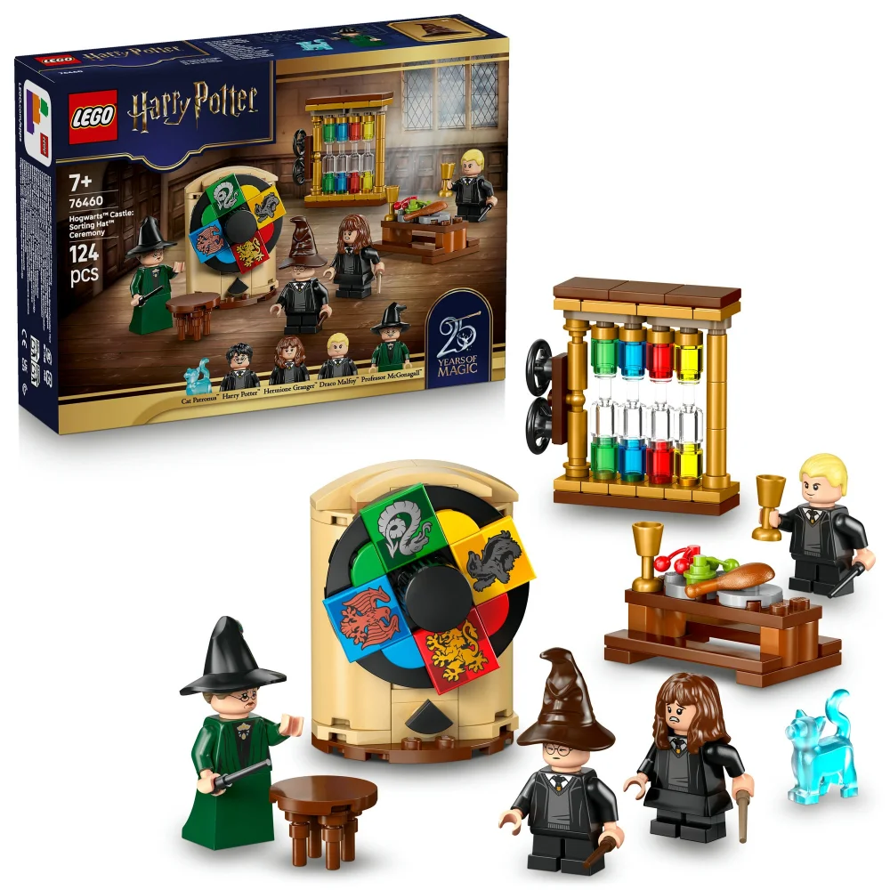 LEGO Harry Potter Hogwarts Castle: Sorting Hat Ceremony 76460 Image 1