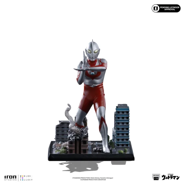 Iron Studios Ultraman Ultraman Art Scale 1/10 Statue