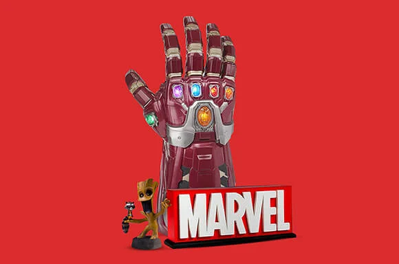 MARVEL COLLECTABLES